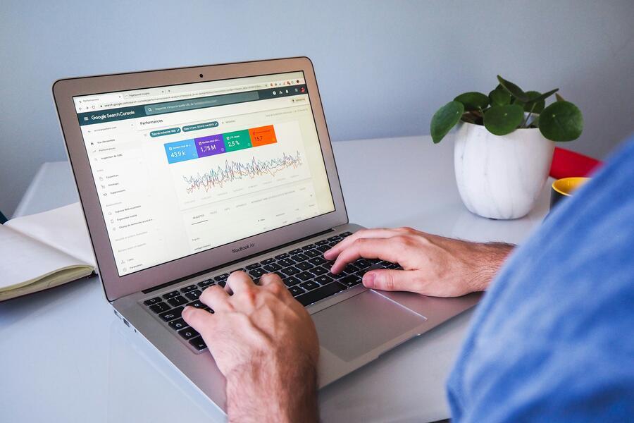 SEO analytics and search engine optimisation London
